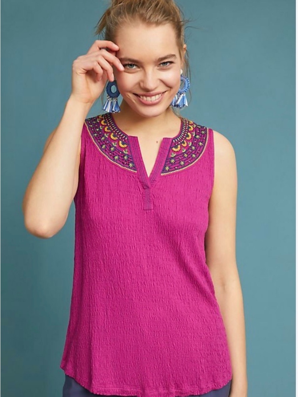 Anthropologie Akemi + Kin Vizela Embroidered Top Size Medium